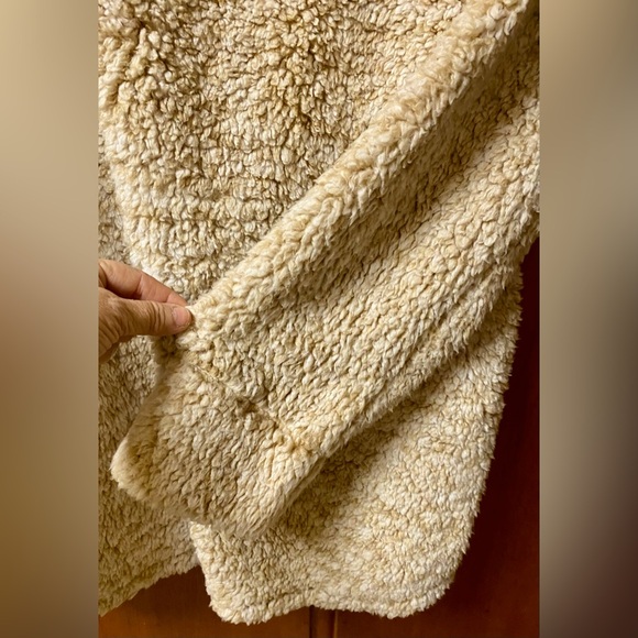 Fantastic Fawn 1/4” Zip Sherpa Pullover - Picture 6 of 15